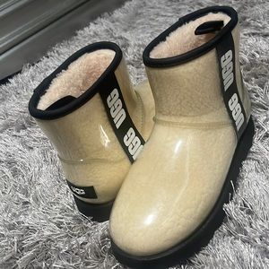 Ugg rain boots